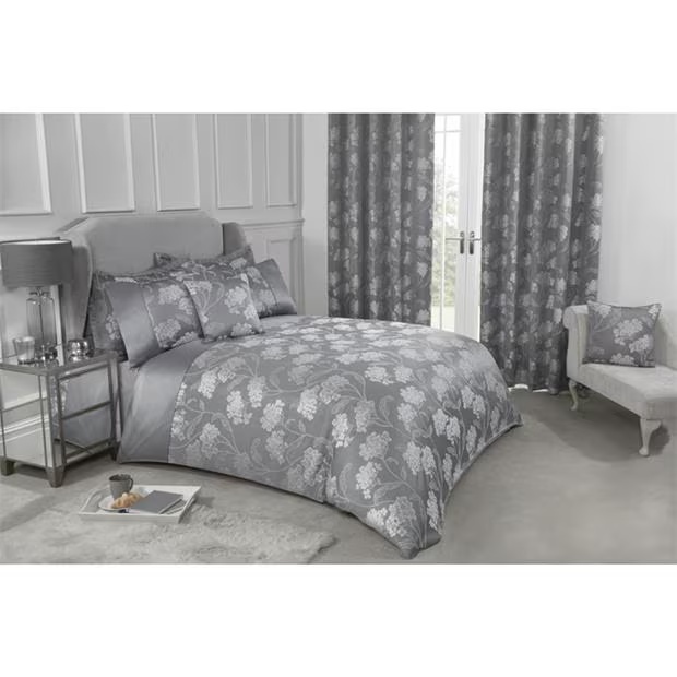 Emma Barclay Blossom - Embellished Jacquard Duvet Set