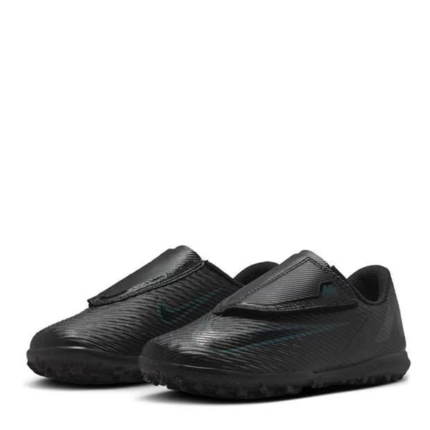 126756-nike-mercurial-vapour-16-club-childrens-astro-turf-football-boots-1.jpg