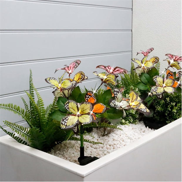 Streetwize Pack of 2 Solar Butterfly Decoration Light