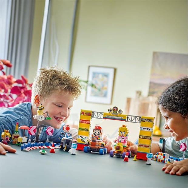 146088-lego-lego-super-mario-72036-mario-kart-baby-peach-grand-prix-set-1.jpg