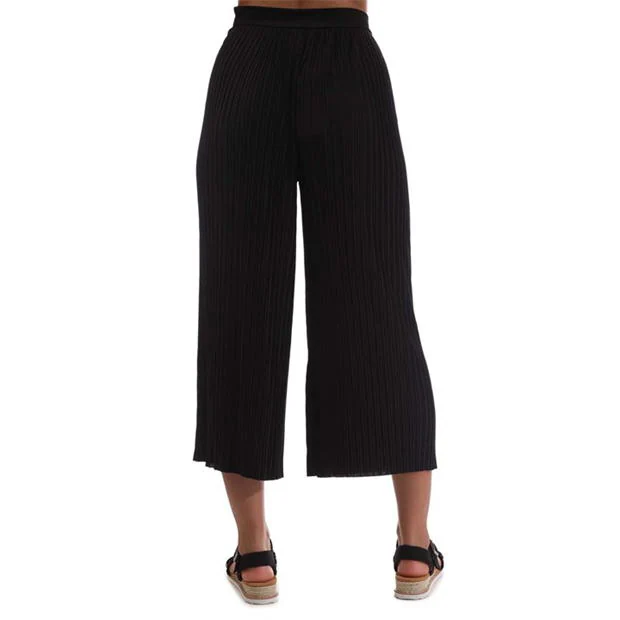 153769-hugo-etamaia-plisse-trousers-1.webp