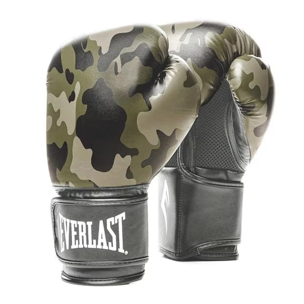 15940-everlast-spark-boxing-gloves-1.jpg