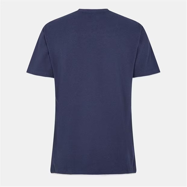 180120-threadbare-tee-ardman-sn54-1.jpg