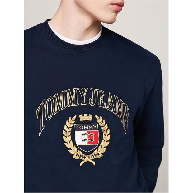 197589-tommy-jeans-crest-embroidery-pullover-sweatshirt-1.jpg