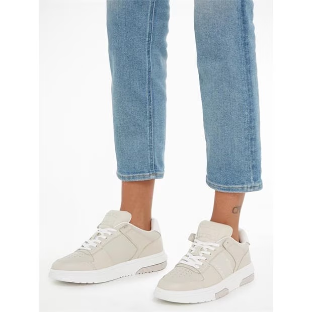 210786-tommy-jeans-trainer-1.jpg