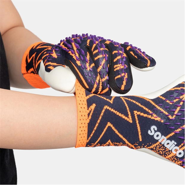 223376-sondico-match-goalkeeper-glove-juniors-1.jpg