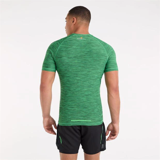 240776-umbro-pro-training-elite-baselayer-base-layer-top-mens-1.jpg