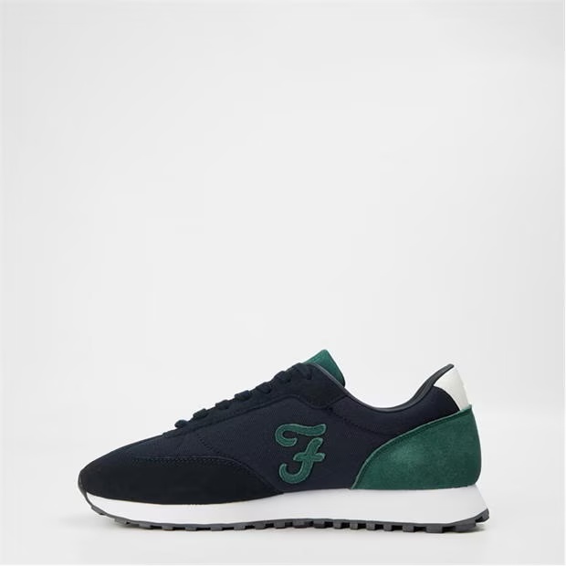 84357-farah-finley-runner-sn99-1.jpg