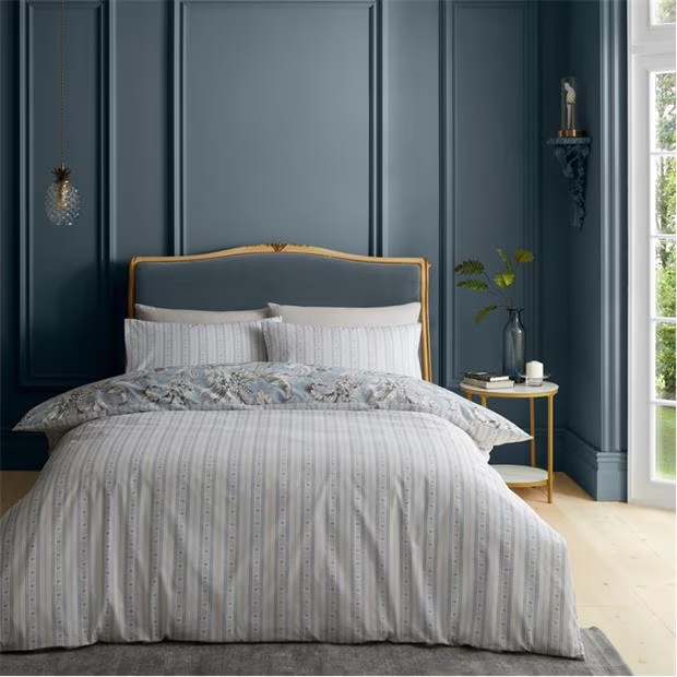 95354-catherine-lansfield-by-cl-regal-floral-duvet-cover-set-1.jpg